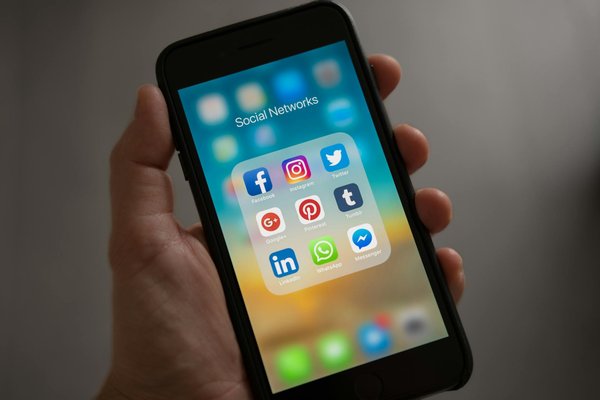 Les Choix de Livraison en E-commerce et Leur Influence Cruciale: Guide Complet